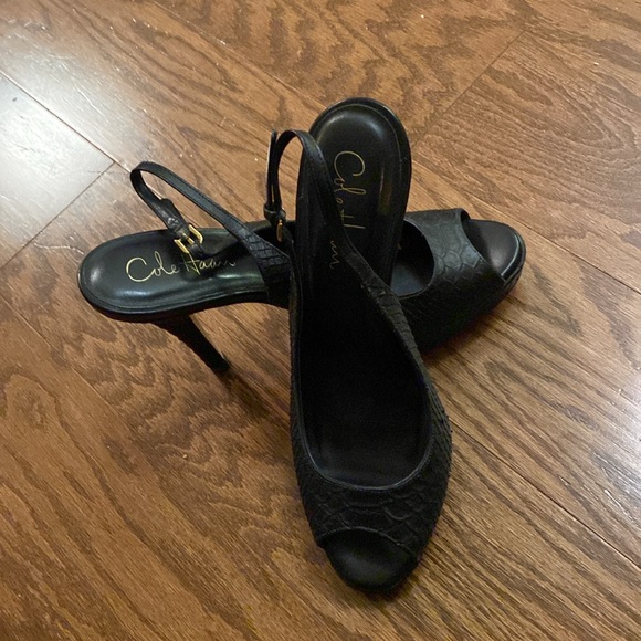EUC Cole Haan Nike Air High Heeled Shoes, Size 8.5, Black, 5” heels. - Picture 3 of 5